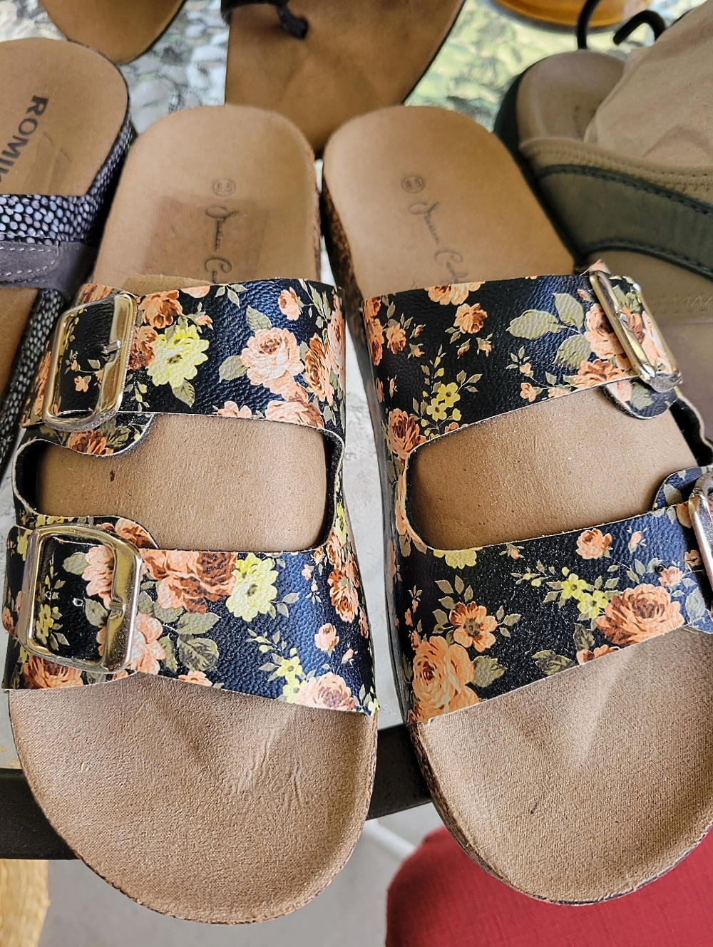 Womans Sandals